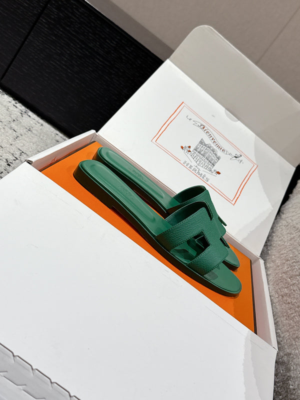 HM 25 Oran Sandal Dark Green Epsom