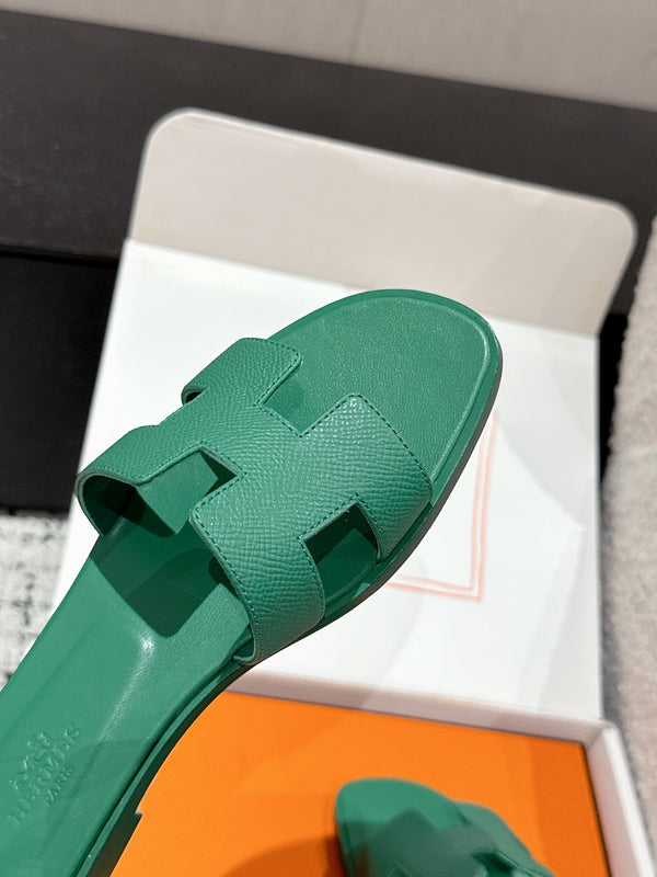 HM 25 Oran Sandal Dark Green Epsom