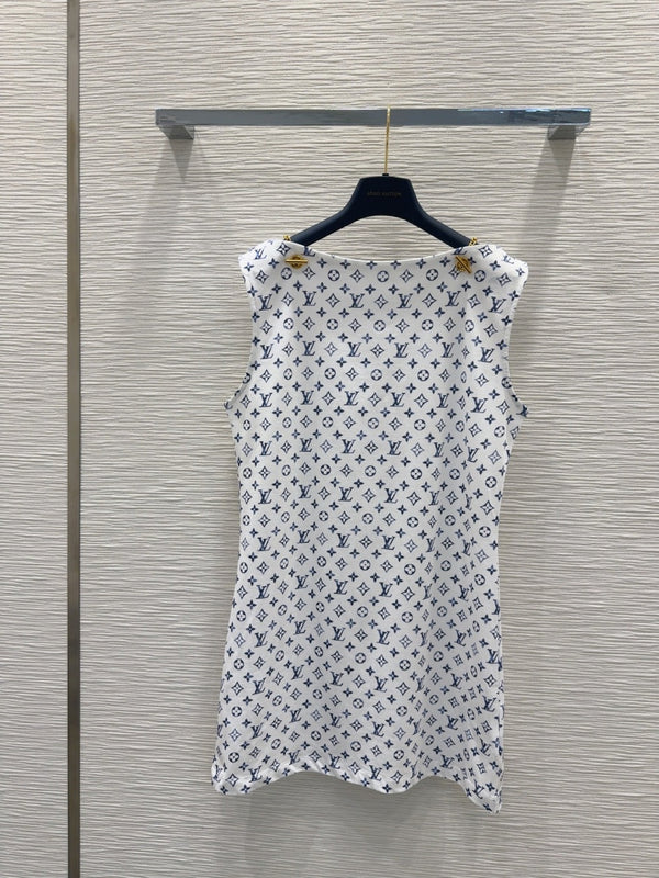 LV 25 Simple Dress White Blue Cotton