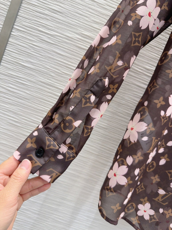 LV 25 Camicia a fiori leggermente trasparente in poliestere marrone