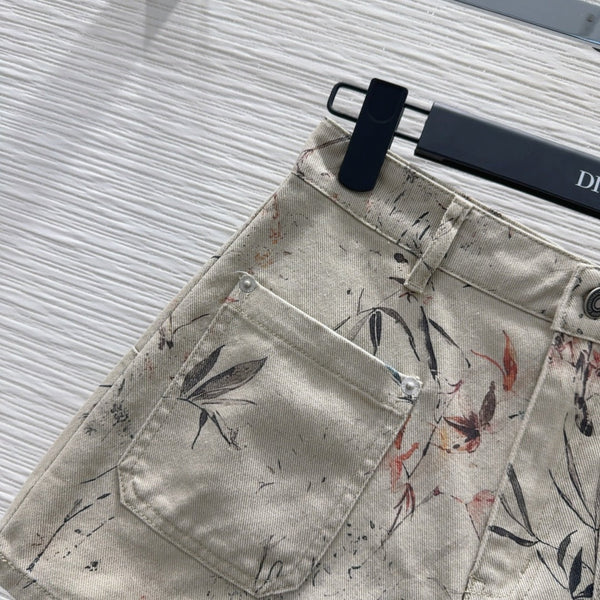 CD 25 Ink And Floral Short Beige Cotton