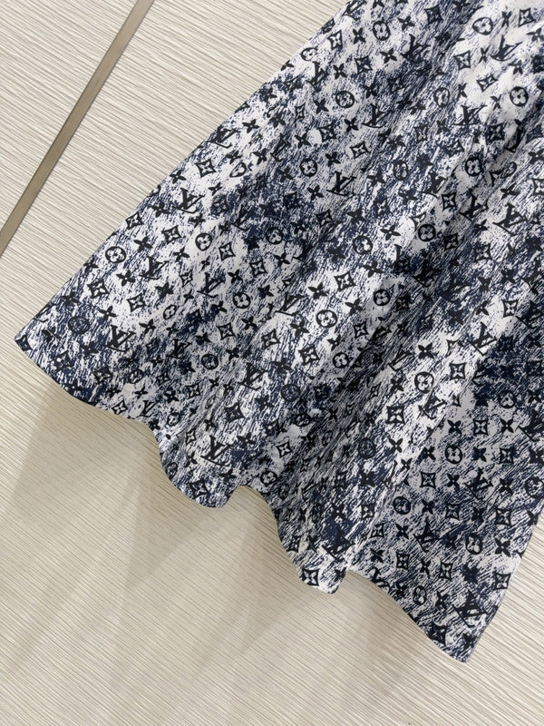 LV 25 Elegant Luxurious Dress Black Blue Polyester