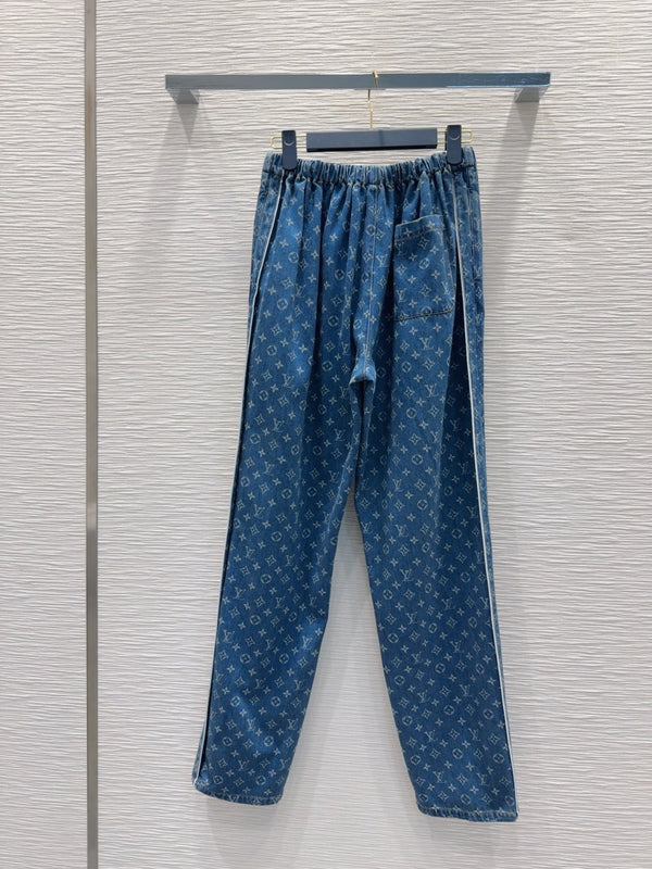 LV 25 Both Muscular Soft Denim Pants Blue Cotton