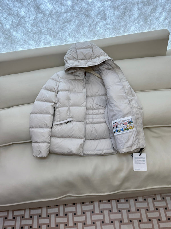 Moncler 25 Jacket White Polyester And Goose Feathers 301515