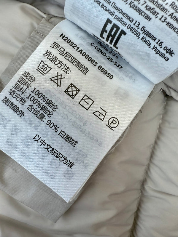 Moncler 25 Jacket White Polyester And Goose Feathers 301515