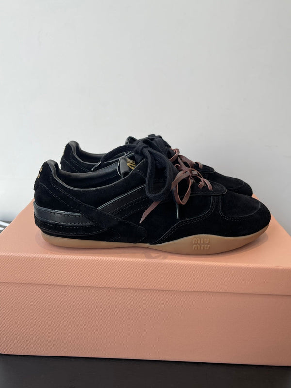 MiuMiu 25 sneaker black suede 521964