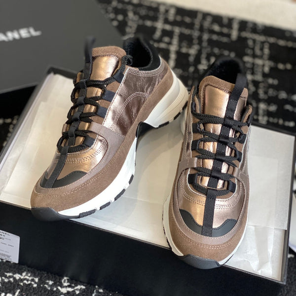 CC 25 Sneaker Pink Gold Suede Sheepskin 352725