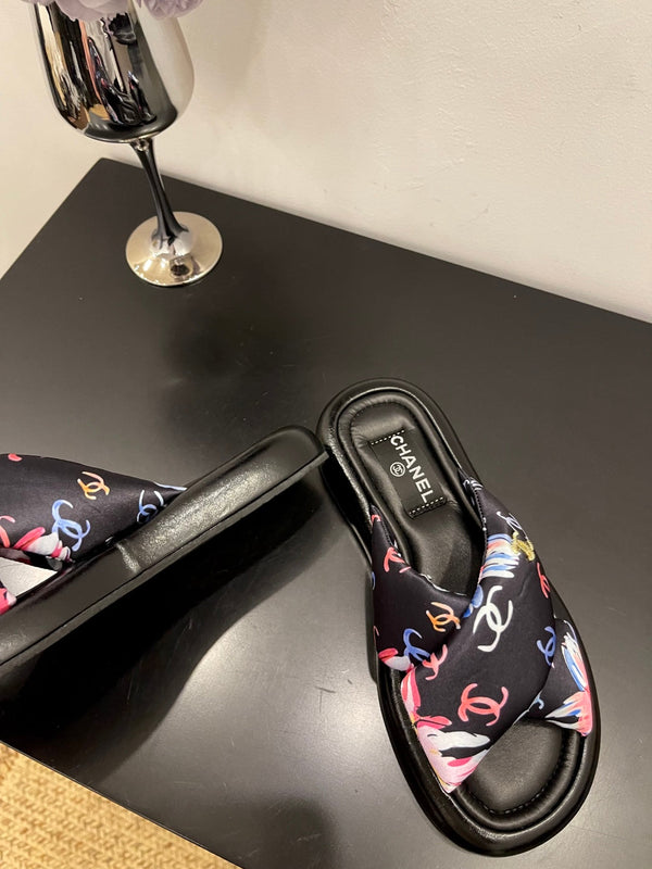 CC 25 Platform Slide Black Cloth Sheepskin 334738