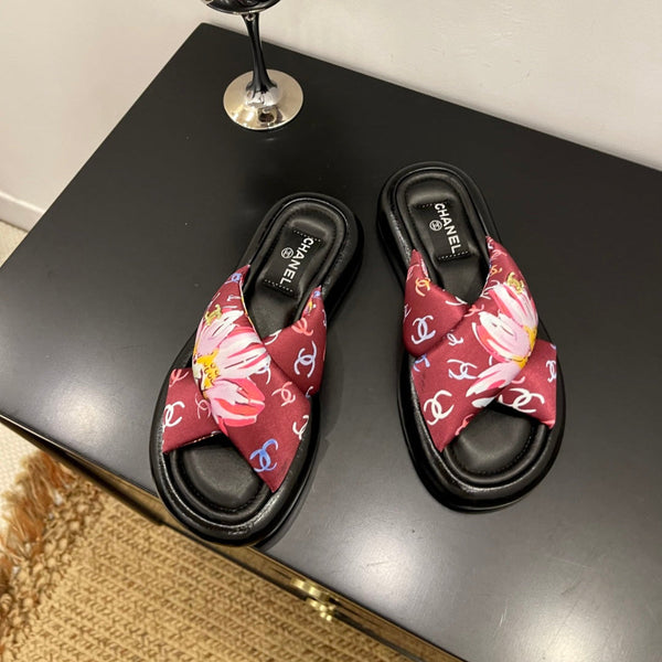 CC 25 Platform Slide Red Cloth Sheepskin 334746