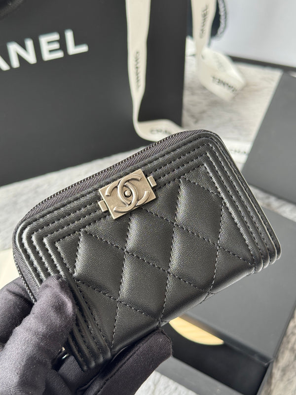 CC Classic Boy Coin Purse Black Sliver-tone Lambskin  242884