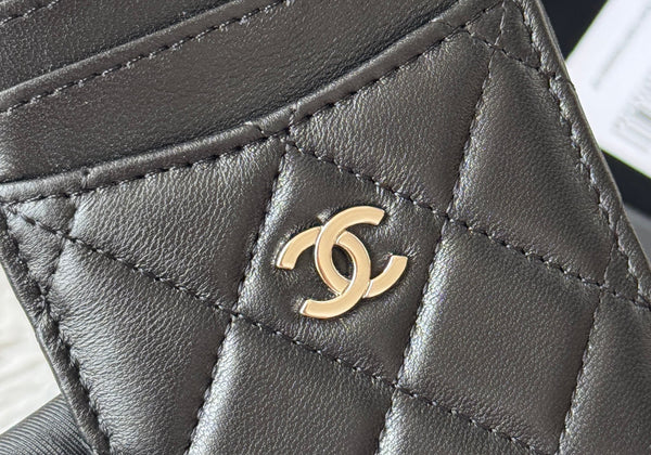 CC Carld Holder Black Sliver-tone Metal Lamskin 242674