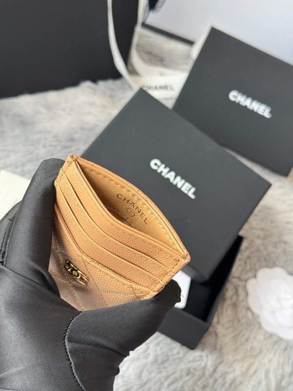 CC Carld Holder Beige Grain Calfskin 242694