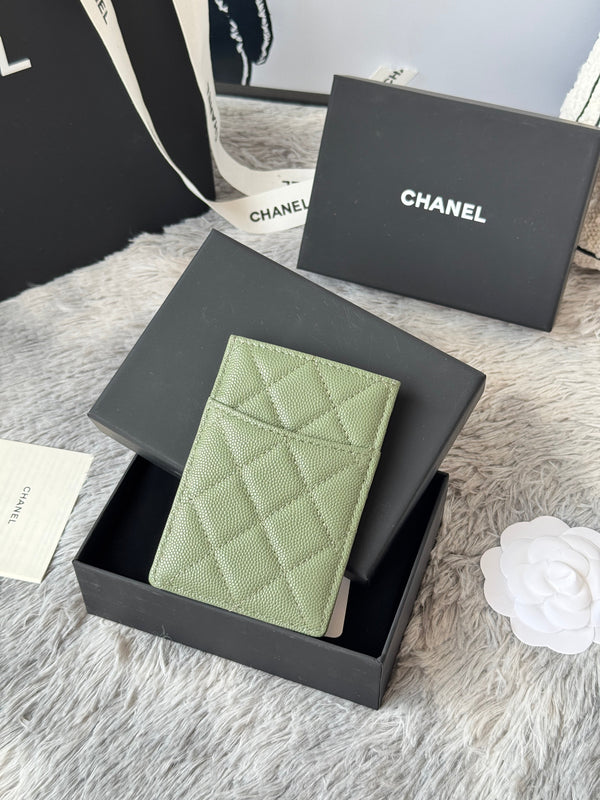 CC Carld Holder Olive Green Grain Calfskin 242696