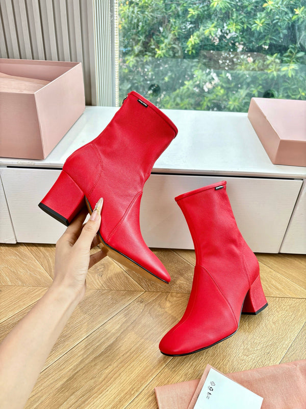 Miu Bootie Red Nappa Leather 506640