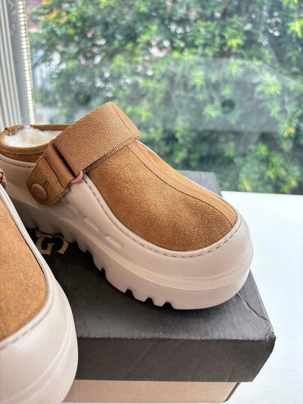 UGG PeakMod Mule Brown Beige Suede 525927