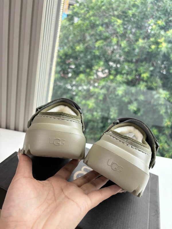 UGG PeakMod Mule Grayish Olive Suede 525930