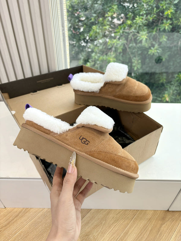 UGG Australian Shepherd Theia Platform Warm Wool Suede 525936