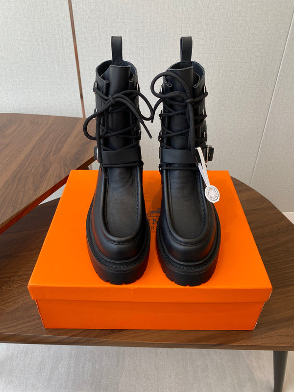 Stivali classici HM 25s in pelle di vacchetta nera 422588