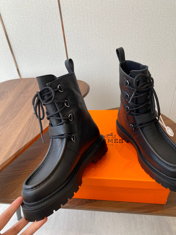 Stivali classici HM 25s in pelle di vacchetta nera 422588