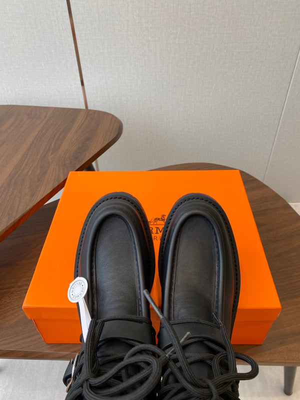 Stivali classici HM 25s in pelle di vacchetta nera 422588