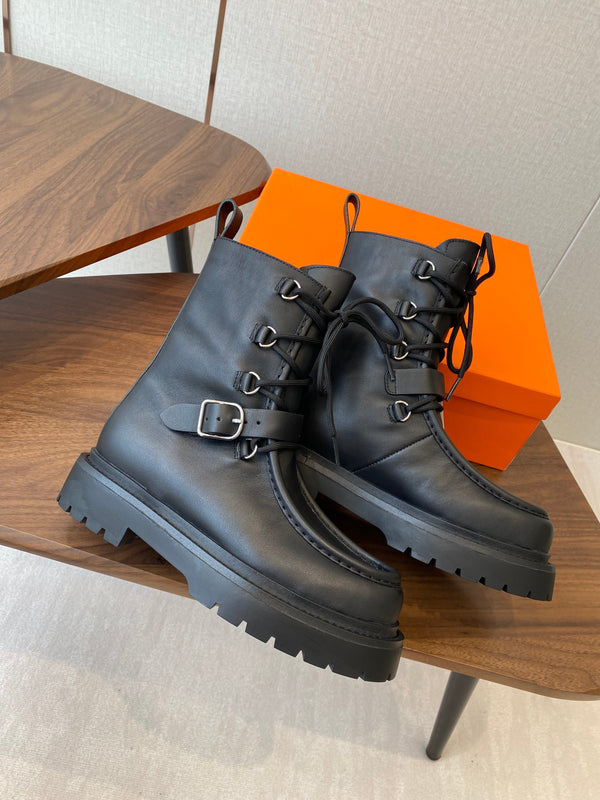 Stivali classici HM 25s in pelle di vacchetta nera 422588