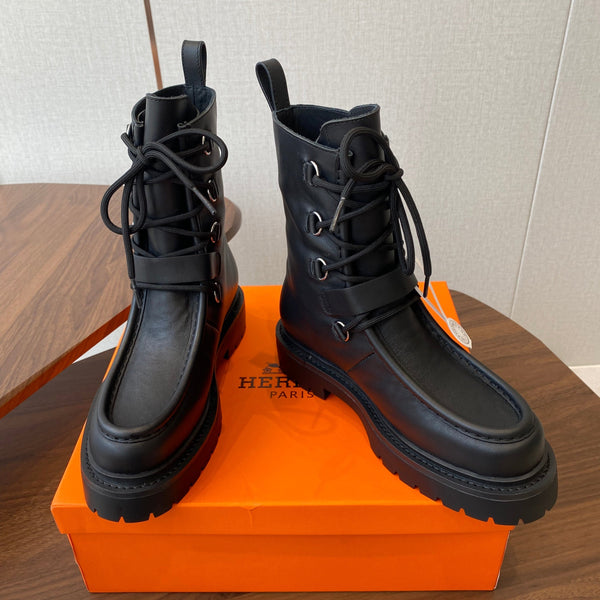 Stivali classici HM 25s in pelle di vacchetta nera 422588