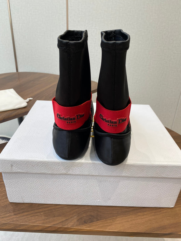 CD Ballet Stretch Boots Black Red Sheepskin Fabric 431501