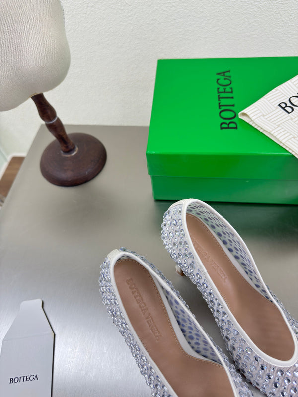 BV Rhinestones Sofia Pump 90mm White Mesh 428481