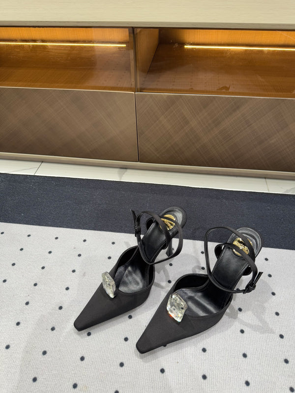 HARLOW PUMPS IN BLACK SATIN CREPE AND CRYSTALS