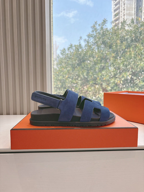 Sandalo HM 25 Genius in pelle di vitello scamosciata blu scuro