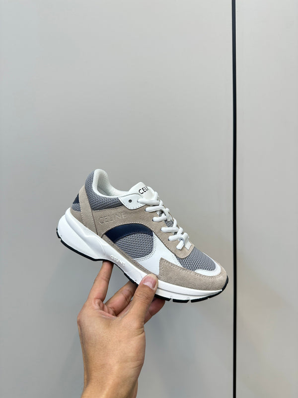 RUNNER CR-03 LOW LACE-UP SNEAKER IN PEANUT BROWN SUEDE AND WHITE CALFSKIN
