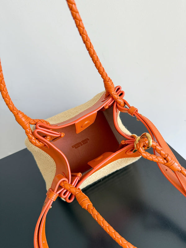 BV Small Parachute 20cm Burned Orange Raffia & Leather GHW