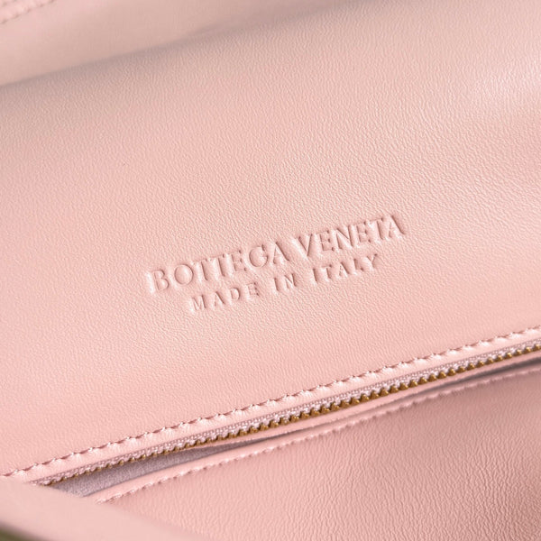 BV Liberta Crossbody Bag Buckle 30cm Olive Green Cowhide