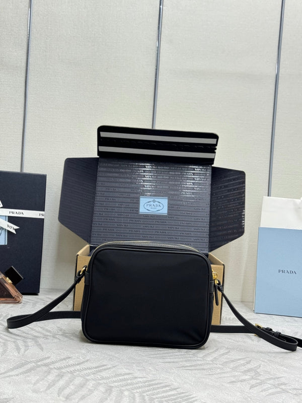 Prada Re-Edition 1978 Shoulder Bag 21cm Black Re-Nylon& Saffiano Leather