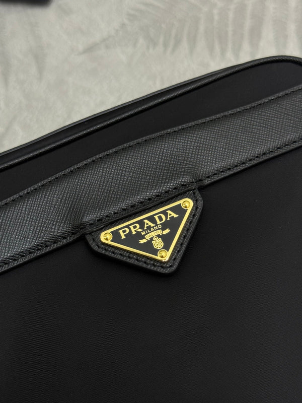 Prada Re-Edition 1978 Shoulder Bag 21cm Black Re-Nylon& Saffiano Leather
