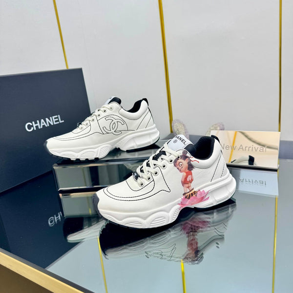 CC Sneaker White with Sticker Cowhide 238624