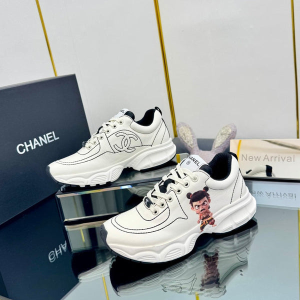 CC Sneaker White with Sticker Cowhide 238629