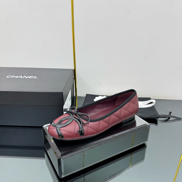 CC 25 Cambon Ballet Flat Burgundy Black Quilted Calfskin
