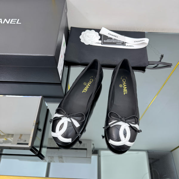 CC Loafers Black/White Sheepskin Mix Bow 297794