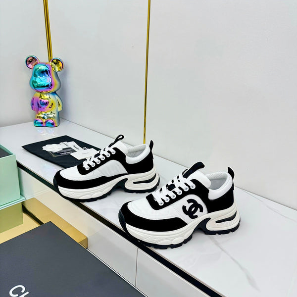 CC 25 Sneaker Black White Cowhide 331171