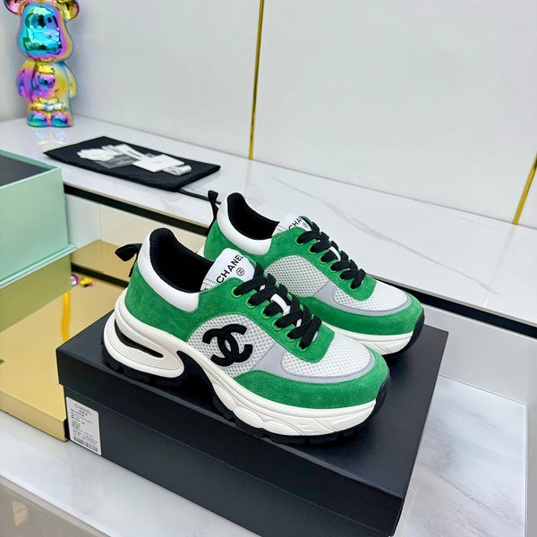 CC 25 Sneaker Green White Cowhide 331180