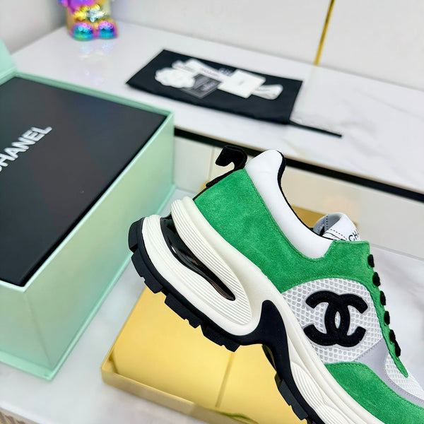 CC 25 Sneaker Green White Cowhide 331180