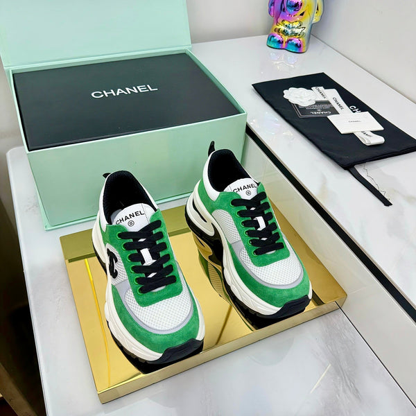 CC 25 Sneaker Green White Cowhide 331180