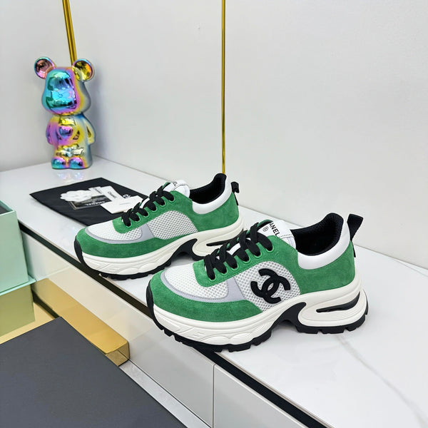 CC 25 Sneaker Green White Cowhide 331180