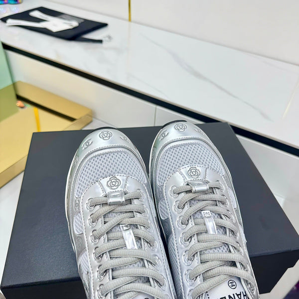 CC 25 Sneaker Sliver Cowhide 331212