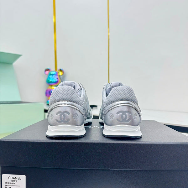 CC 25 Sneaker Sliver Cowhide 331212