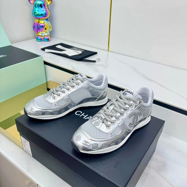CC 25 Sneaker Sliver Cowhide 331212