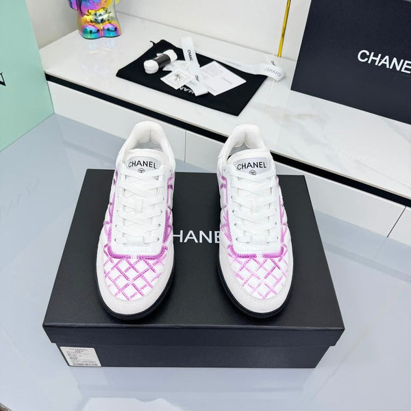 CC 25 Trainers White & Dark Pink Cowhide 413828