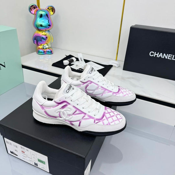 CC 25 Trainers White & Dark Pink Cowhide 413828