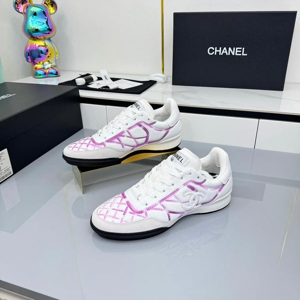 CC 25 Trainers White & Dark Pink Cowhide 413828